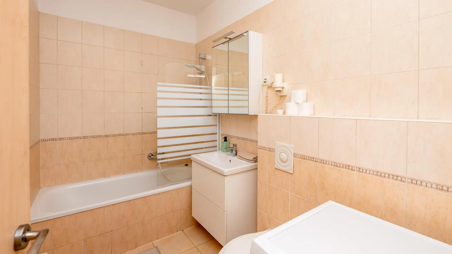Klauzal 102 Center Apartment 布达佩斯 0*,  匈牙利